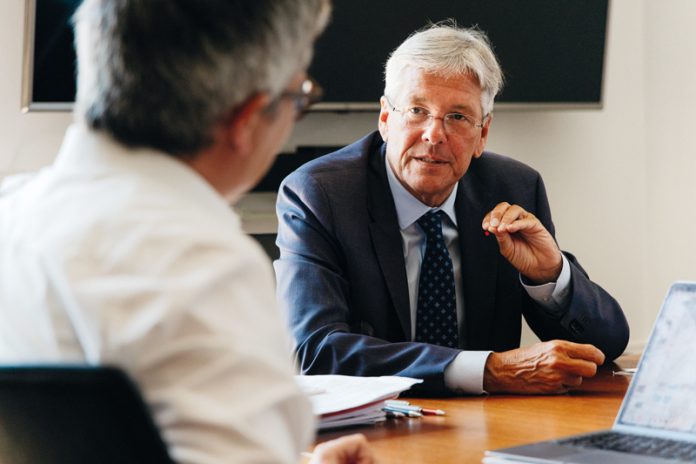 Landeshauptmann Dr. Peter Kaiser: „Das Kärntner Modell sieht vor, die Kelag-Sonderdividende in der Größenordnung von zehn Millionen Euro sehr zielorientiert einzusetzen.“Foto: Land Kärnten