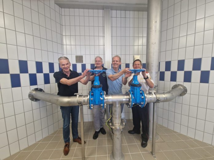 Bürgermeister Ferdinand Vouk, GF Edwin Sereinig, Obmann Andreas Sucher und Kommandant Reinhard Ogris (FF Lind ob Velden).