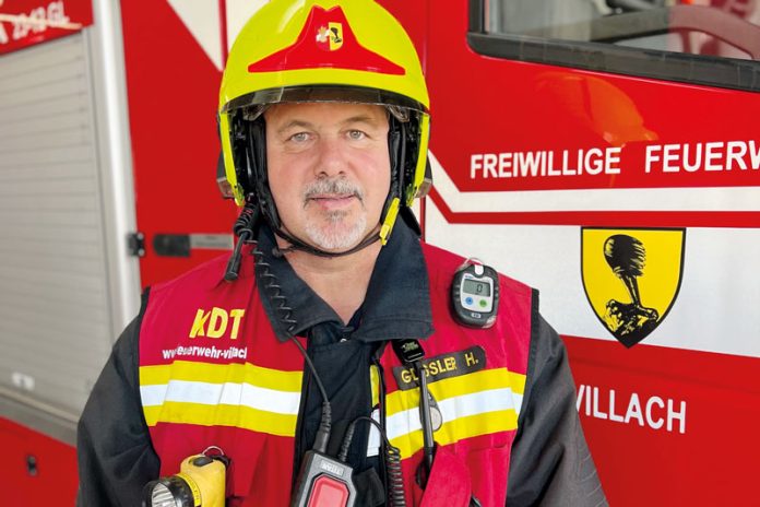 HBI Harald Geissler: „Feuerwehren leisten freiwillige und unbezahlbare Arbeitsstunden und werden dafür sozusagen noch bestraft.“ Foto: Hauptfeuerwache Villach