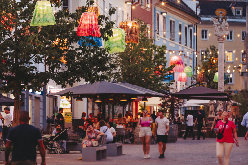„Der Sommer und du“ – knackige Erlebnisse in grenzenloser Atmosphäre in der Innenstadt.